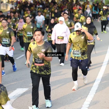 Runner Photo 6627914