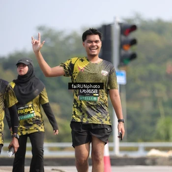 Runner Photo 6627939