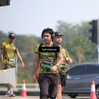 Runner Photo 6628003