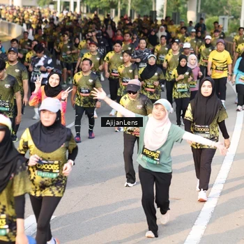Runner Photo 6628036
