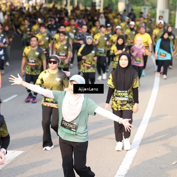 Runner Photo 6628040