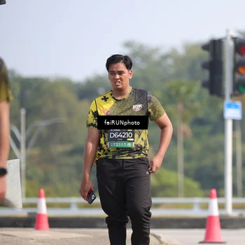 Runner Photo 6628050