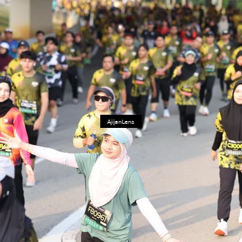 Runner Photo 6628065