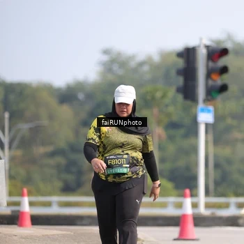 Runner Photo 6628073