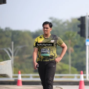 Runner Photo 6628074