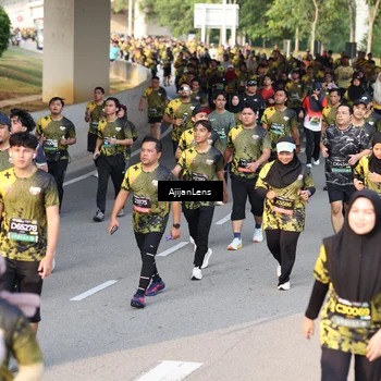 Runner Photo 6628092