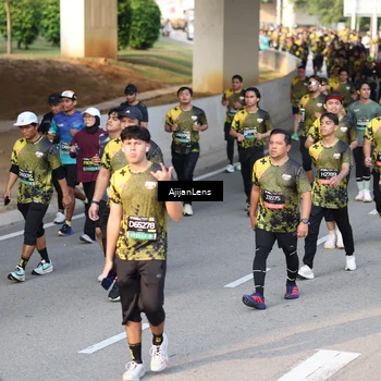 Runner Photo 6628093