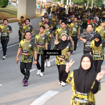Runner Photo 6628105