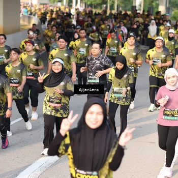 Runner Photo 6628120