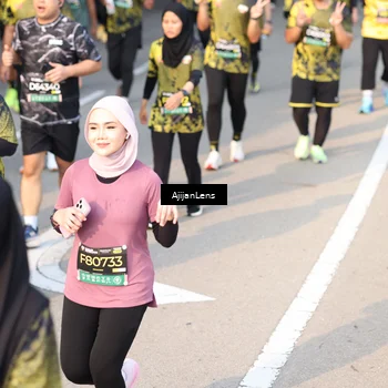 Runner Photo 6628136