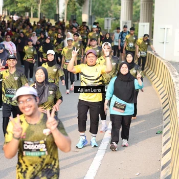 Runner Photo 6628172