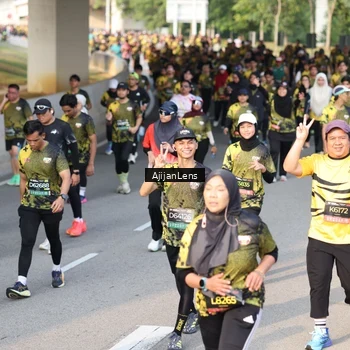 Runner Photo 6628192