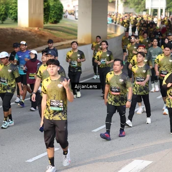 Runner Photo 6628193