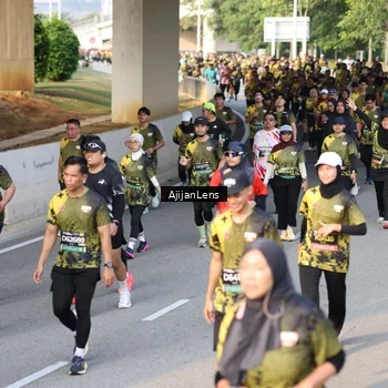 Runner Photo 6628202