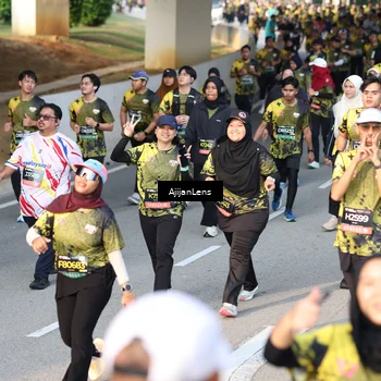 Runner Photo 6628241