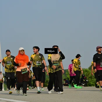 Runner Photo 6628246