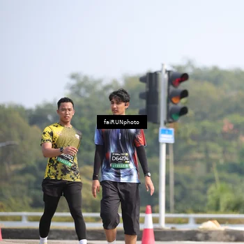 Runner Photo 6628253