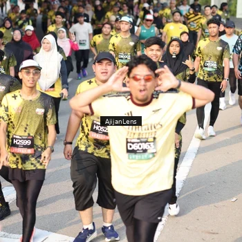 Runner Photo 6628279