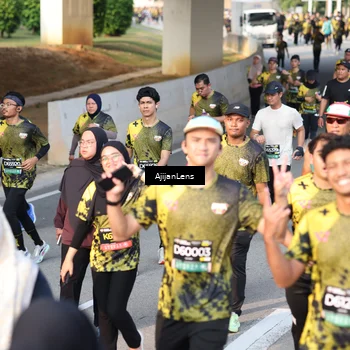 Runner Photo 6628348
