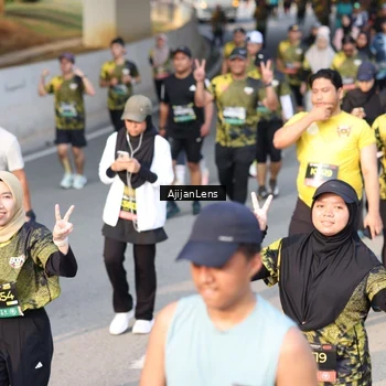 Runner Photo 6628397