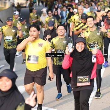 Runner Photo 6628438