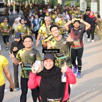 Runner Photo 6628454