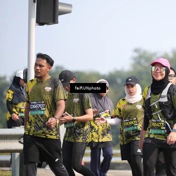 Runner Photo 6628583