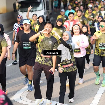 Runner Photo 6628649