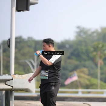 Runner Photo 6628750
