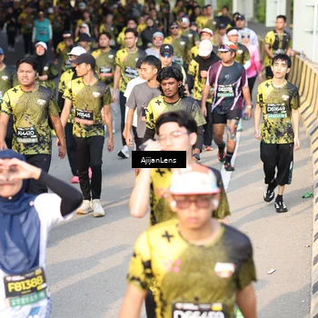 Runner Photo 6628759