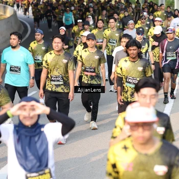 Runner Photo 6628771