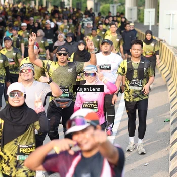 Runner Photo 6628912
