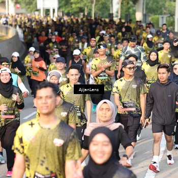 Runner Photo 6629168
