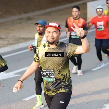 Runner Photo 6629333