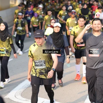 Runner Photo 6629429