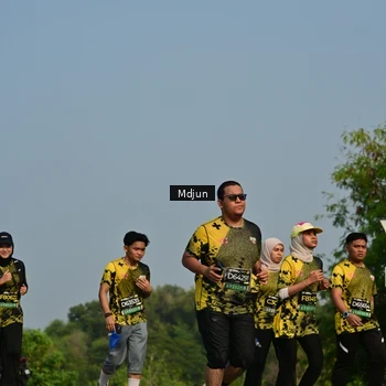 Runner Photo 6629488
