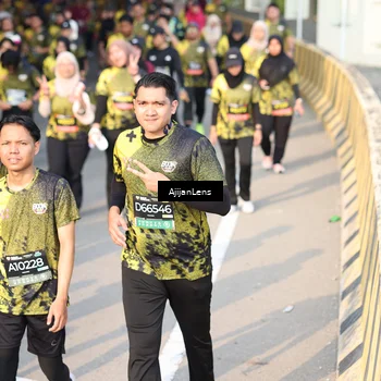 Runner Photo 6629737