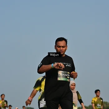 Runner Photo 6629754