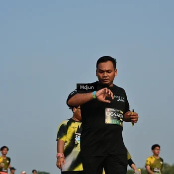Runner Photo 6629755