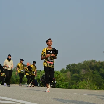 Runner Photo 6629768