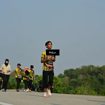 Runner Photo 6629772