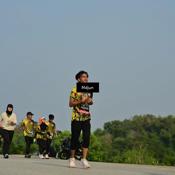 Runner Photo 6629774