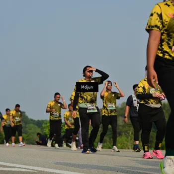 Runner Photo 6629835