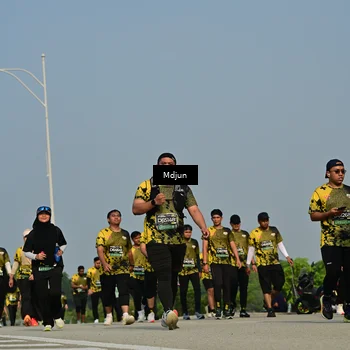 Runner Photo 6629874