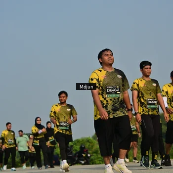 Runner Photo 6629912