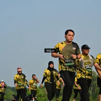 Runner Photo 6630003