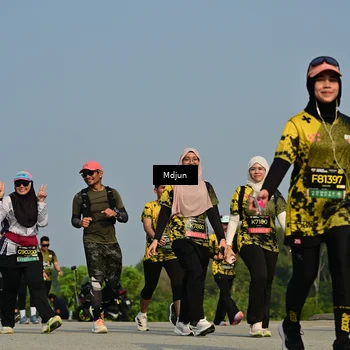 Runner Photo 6630037
