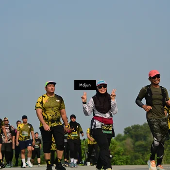 Runner Photo 6630052