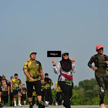 Runner Photo 6630057