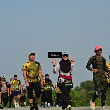 Runner Photo 6630058
